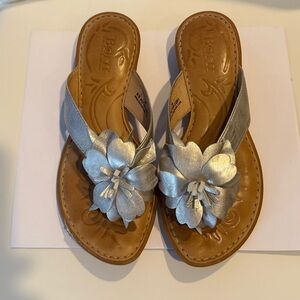 Born sandals CHACHA in silver size 7